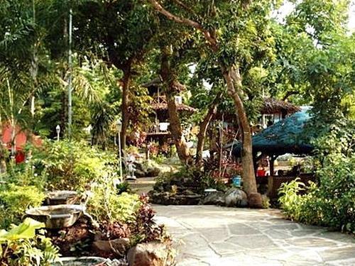 Dona Jovita Garden Resort Calamba  Exterior foto